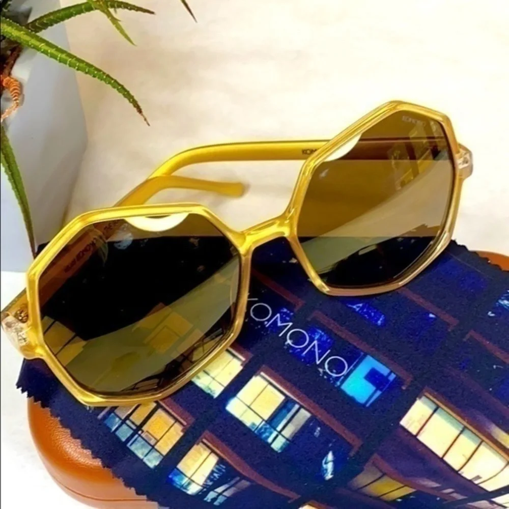 Komono Bonnie Sunglasses NEW oversized Clear Gold geometric